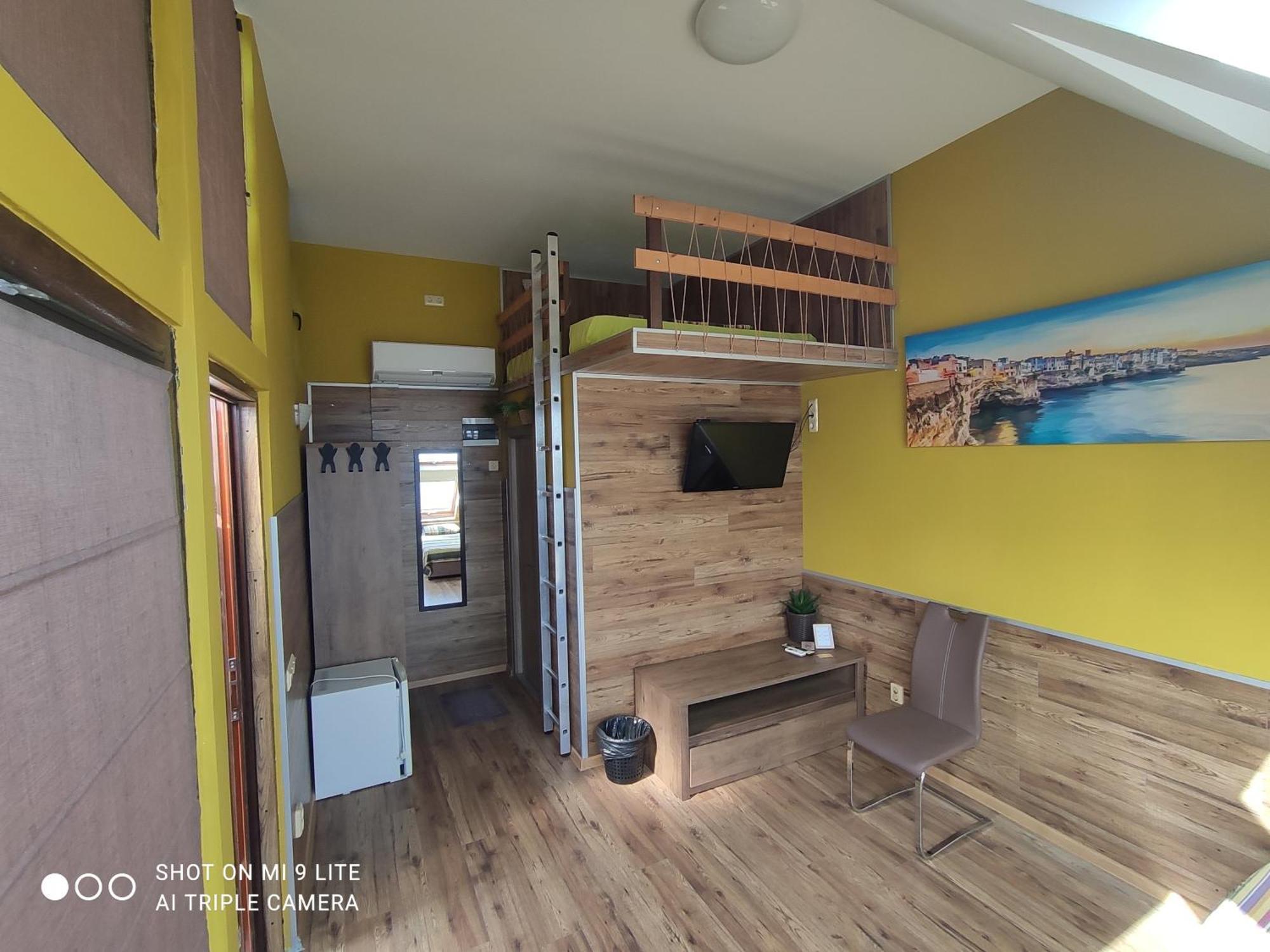 Hemingway Rooms In Happy Beach Varna Eksteriør billede